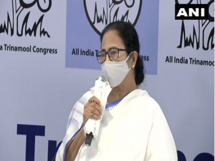 Farmers suffering due to Centre's indifference, alleges Mamata | Farmers suffering due to Centre's indifference, alleges Mamata