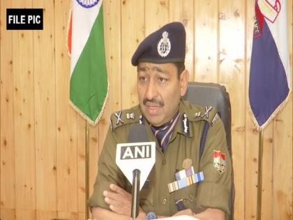 Uttarakhand: Four including 2 police officers arrested with 8,008 kg charas | Uttarakhand: Four including 2 police officers arrested with 8,008 kg charas