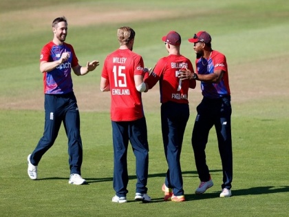 England thrash Sri Lanka to complete clean sweep in T20I series | England thrash Sri Lanka to complete clean sweep in T20I series