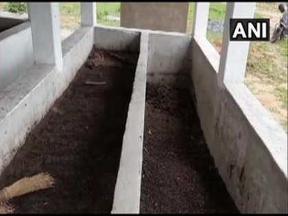 800 kg cow dung worth Rs 1,600 stolen in Chhattisgarh village, police registers case | 800 kg cow dung worth Rs 1,600 stolen in Chhattisgarh village, police registers case