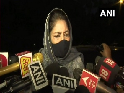 Told PM that J-K people don't accept 'illegal' abrogation of Article 370: Mehbooba Mufti | Told PM that J-K people don't accept 'illegal' abrogation of Article 370: Mehbooba Mufti