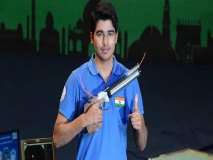Tokyo Olympics: Saurabh storms into medal round of men's 10m air rifle, Abhishek crashes out | Tokyo Olympics: Saurabh storms into medal round of men's 10m air rifle, Abhishek crashes out