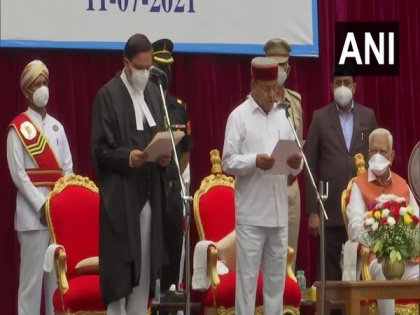 Thawarchand Gehlot takes oath as Governor of Karnataka | Thawarchand Gehlot takes oath as Governor of Karnataka