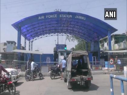 NSG's special bomb squad investigating Jammu Air Force Station blast's nature; Delhi police to also analyse case | NSG's special bomb squad investigating Jammu Air Force Station blast's nature; Delhi police to also analyse case NSG's special bomb squad investigating Jammu Air Force Station blast's nature; Delhi police to also analyse case | NSG's special bomb squad investigating Jammu Air Force Station blast's nature; Delhi police to also analyse case