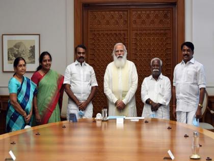 Tamil Nadu BJP chief, party MLAs from state meet PM Modi | Tamil Nadu BJP chief, party MLAs from state meet PM Modi