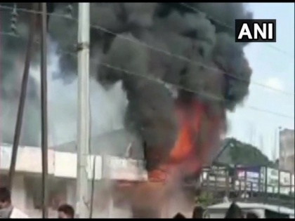 Godown loaded with plastic items catches fire in Maharashtra's Aurangabad | Godown loaded with plastic items catches fire in Maharashtra's Aurangabad