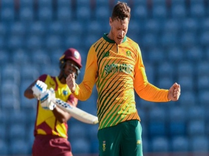 Bowlers help South Africa defeat Windies in second T20I, level series | Bowlers help South Africa defeat Windies in second T20I, level series