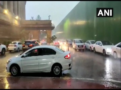 Rain lashes several parts of Delhi on Tuesday | Rain lashes several parts of Delhi on Tuesday