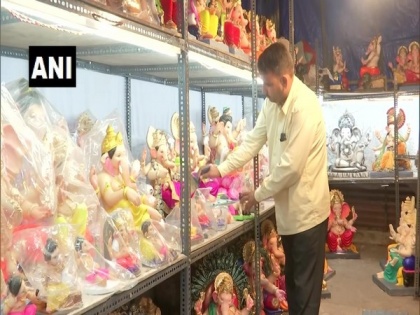 Maharashtra Ganesh idol makers face demand scarcity as Covid-19 cases rise | Maharashtra Ganesh idol makers face demand scarcity as Covid-19 cases rise