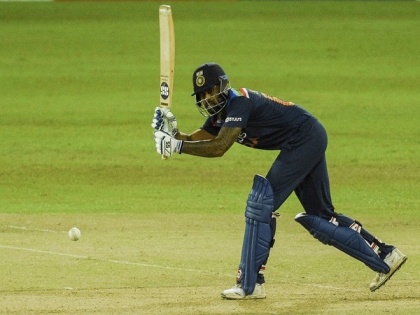Sri Lanka restrict India to 164 after Suryakumar show in first T20I | Sri Lanka restrict India to 164 after Suryakumar show in first T20I