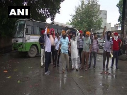 Amritsar: Punjab roadways contractual employees protest against govt, demand regularisation | Amritsar: Punjab roadways contractual employees protest against govt, demand regularisation