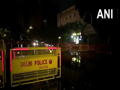 Delhi-NCR receives spells of rain, IMD predicts thunderstorm, heavy downpour in next 2 hours | Delhi-NCR receives spells of rain, IMD predicts thunderstorm, heavy downpour in next 2 hours