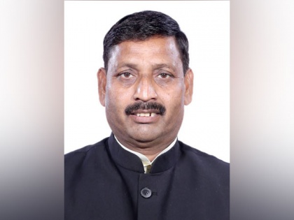 Case registered against BJP MP for misbehaving with priests at Jageshwar temple | Case registered against BJP MP for misbehaving with priests at Jageshwar temple