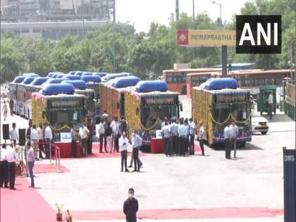 Delhi govt to launch 100 airconditioned CNG buses tomorrow | Delhi govt to launch 100 airconditioned CNG buses tomorrow