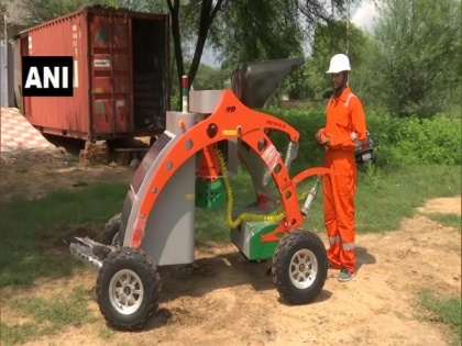 Jaipur company develops robot for drainage cleaning with aim to eliminate manual scavenging | Jaipur company develops robot for drainage cleaning with aim to eliminate manual scavenging