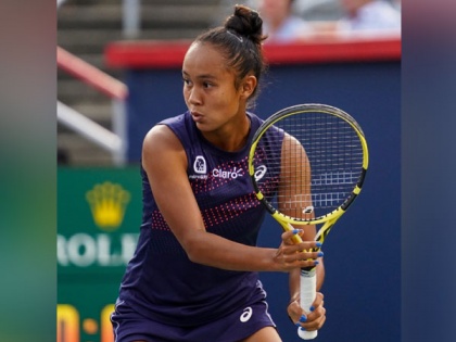 US Open: Leylah's 'extremely superstitious' father will not attend final | US Open: Leylah's 'extremely superstitious' father will not attend final
