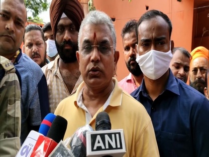 'Let her dream': Dilip Ghosh on Sushmita Dev's remarks over Congress, TMC plan for 2024 polls tie-up | 'Let her dream': Dilip Ghosh on Sushmita Dev's remarks over Congress, TMC plan for 2024 polls tie-up