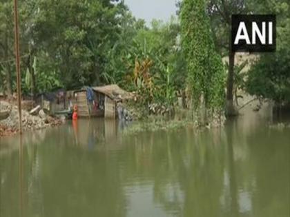 Bihar: Floods leave people displaced in Hajipur, damage crops in Saran | Bihar: Floods leave people displaced in Hajipur, damage crops in Saran