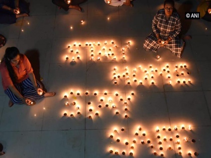 India rises in unison to light diyas to defeat COVID-19 | India rises in unison to light diyas to defeat COVID-19
