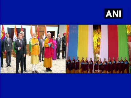 PM Modi unveils Lord Buddha statue in Mongolia | PM Modi unveils Lord Buddha statue in Mongolia