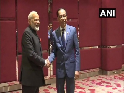 PM Modi meets Indonesian President Joko Widodo; discusses terrorism, extremism | PM Modi meets Indonesian President Joko Widodo; discusses terrorism, extremism