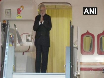 PM Modi reaches Delhi after concluding 3-day Thailand visit | PM Modi reaches Delhi after concluding 3-day Thailand visit