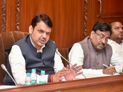 Fadnavis announces to immediately release first installment of compensation to farmers | Fadnavis announces to immediately release first installment of compensation to farmers