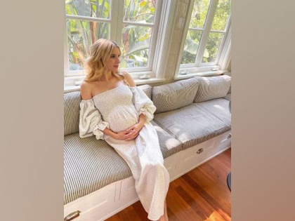 Emma Roberts announces pregnancy | Emma Roberts announces pregnancy
