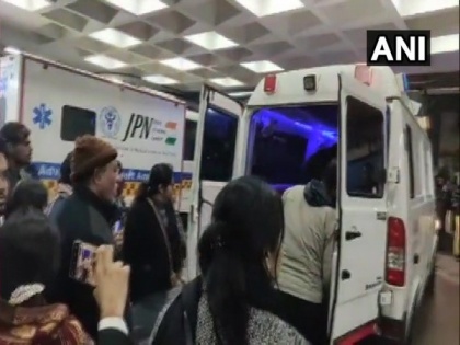 18 people from JNU admitted to trauma centre for treatment, says AIIMS | 18 people from JNU admitted to trauma centre for treatment, says AIIMS
