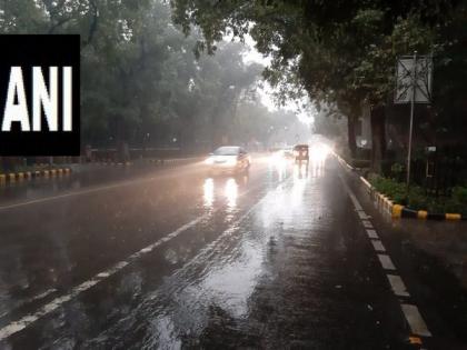 Delhi's air quality improves as rain lashes national capital | Delhi's air quality improves as rain lashes national capital Delhi's air quality improves as rain lashes national capital | Delhi's air quality improves as rain lashes national capital
