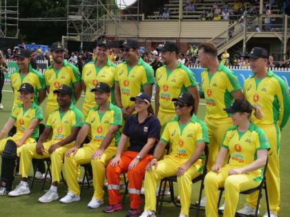 Bushfire Bash: Legends reunite as Ponting XI defeat Gilchrist XI | Bushfire Bash: Legends reunite as Ponting XI defeat Gilchrist XI