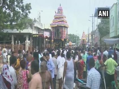 Mahashivratri celebrations continue in Rameswaram with chariot procession | Mahashivratri celebrations continue in Rameswaram with chariot procession Mahashivratri celebrations continue in Rameswaram with chariot procession | Mahashivratri celebrations continue in Rameswaram with chariot procession