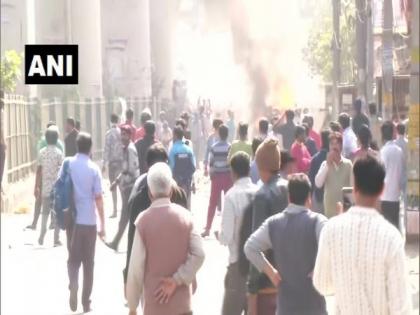 Over 20 people injured in clashes in Delhi's Jafrabad, admitted at GTB Hospital | Over 20 people injured in clashes in Delhi's Jafrabad, admitted at GTB Hospital
