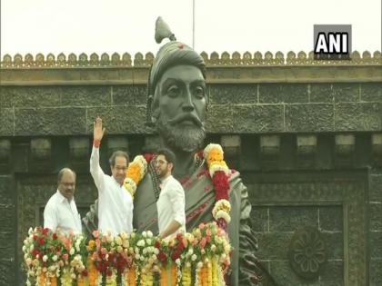CM Uddhav Thackeray pays tribute to Chhatrapati Shivaji Maharaj in Mumbai | CM Uddhav Thackeray pays tribute to Chhatrapati Shivaji Maharaj in Mumbai CM Uddhav Thackeray pays tribute to Chhatrapati Shivaji Maharaj in Mumbai | CM Uddhav Thackeray pays tribute to Chhatrapati Shivaji Maharaj in Mumbai
