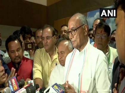 Digvijaya rules out possibility of floor test, says, resignation of missing MLAs not accepted by Speaker | Digvijaya rules out possibility of floor test, says, resignation of missing MLAs not accepted by Speaker