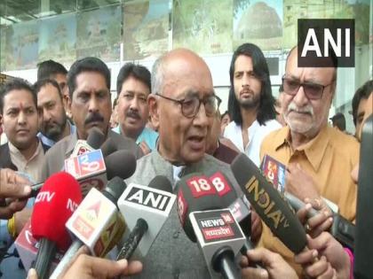 Madhya Pradesh govt is safe: Digvijaya Singh | Madhya Pradesh govt is safe: Digvijaya Singh