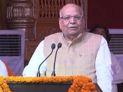 MP Guv Lalji Tandon removes 6 ministers from state cabinet | MP Guv Lalji Tandon removes 6 ministers from state cabinet MP Guv Lalji Tandon removes 6 ministers from state cabinet | MP Guv Lalji Tandon removes 6 ministers from state cabinet