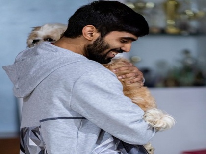 COVID-19: Kidambi Srikanth urges people to stay home, spend time with close ones | COVID-19: Kidambi Srikanth urges people to stay home, spend time with close ones