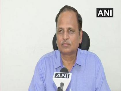 Not able to trace contact of 70 people out of total COVID-19 positive cases in Delhi: Satyendar Jain | Not able to trace contact of 70 people out of total COVID-19 positive cases in Delhi: Satyendar Jain Not able to trace contact of 70 people out of total COVID-19 positive cases in Delhi: Satyendar Jain | Not able to trace contact of 70 people out of total COVID-19 positive cases in Delhi: Satyendar Jain