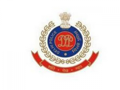 30-year-old man lodges FIR against father for flouting lockdown orders in Delhi | 30-year-old man lodges FIR against father for flouting lockdown orders in Delhi 30-year-old man lodges FIR against father for flouting lockdown orders in Delhi | 30-year-old man lodges FIR against father for flouting lockdown orders in Delhi
