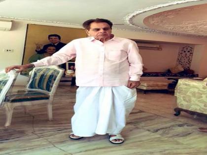 Dilip Kumar thanks fans for Shab-e-Barat wishes | Dilip Kumar thanks fans for Shab-e-Barat wishes