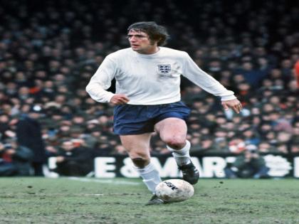 Former footballer Norman Hunter dies after contracting coronavirus | Former footballer Norman Hunter dies after contracting coronavirus Former footballer Norman Hunter dies after contracting coronavirus | Former footballer Norman Hunter dies after contracting coronavirus