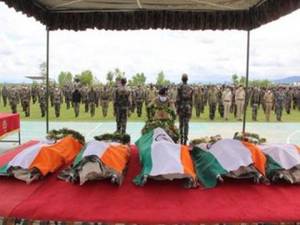 J-K top cops pay tribute to security personnel killed in Handwara encounter | J-K top cops pay tribute to security personnel killed in Handwara encounter