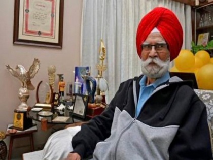 Hockey legend Balbir Singh Sr cremated with state honours | Hockey legend Balbir Singh Sr cremated with state honours