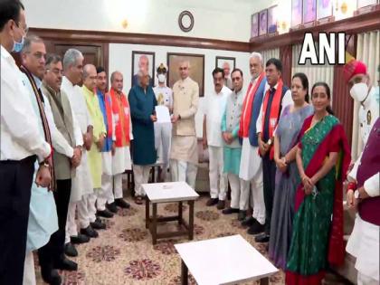 Bhupendra Patel meets Gujarat Governor to stake claim as CM | Bhupendra Patel meets Gujarat Governor to stake claim as CM