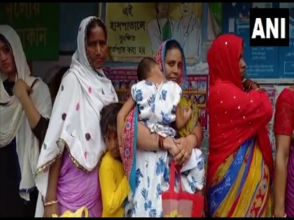 Three children die, over 60 others admitted to hospital after complaints of fever, respiratory problems in West Bengal's Malda | Three children die, over 60 others admitted to hospital after complaints of fever, respiratory problems in West Bengal's Malda