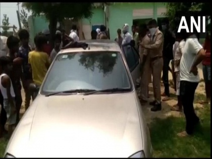 2 children suffocate to death inside locked car in Moradabad, 2 other kids hospitalised | 2 children suffocate to death inside locked car in Moradabad, 2 other kids hospitalised