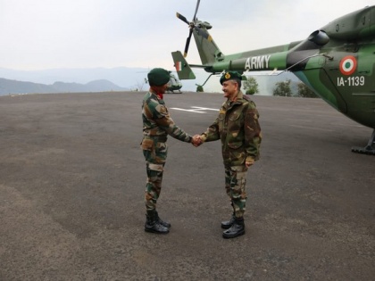 Eastern Army Commander visits Assam Rifles formation headquarters | Eastern Army Commander visits Assam Rifles formation headquarters