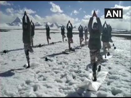 International Yoga Day 2020: ITBP personnel practise Yoga in sub-zero temperature in Ladkah | International Yoga Day 2020: ITBP personnel practise Yoga in sub-zero temperature in Ladkah