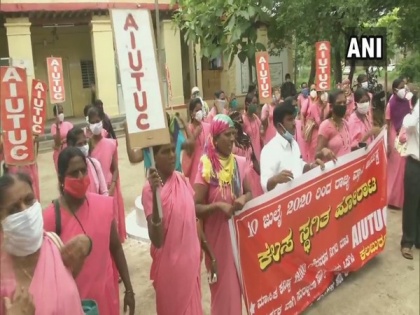 K'taka: ASHA workers hold protest to demand PPE kits, salary hike | K'taka: ASHA workers hold protest to demand PPE kits, salary hike